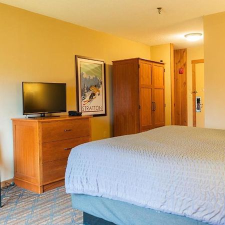 The Black Bear Lodge At Stratton Mountain Resort Esterno foto